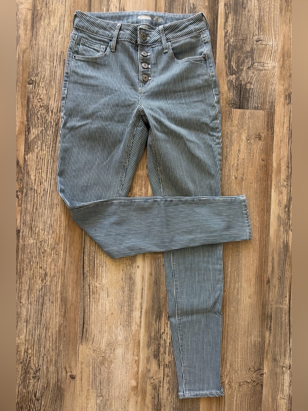 Old Navy Blue and White Pinstripe Skinny Jeans